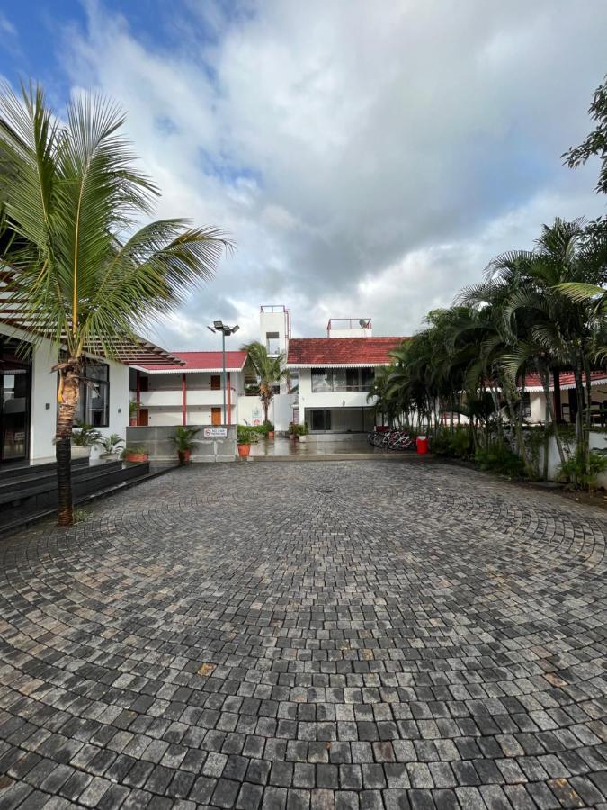 The Green Estate Resort Nashik Extérieur photo
