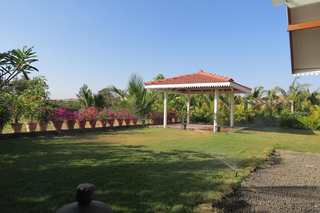 The Green Estate Resort Nashik Extérieur photo